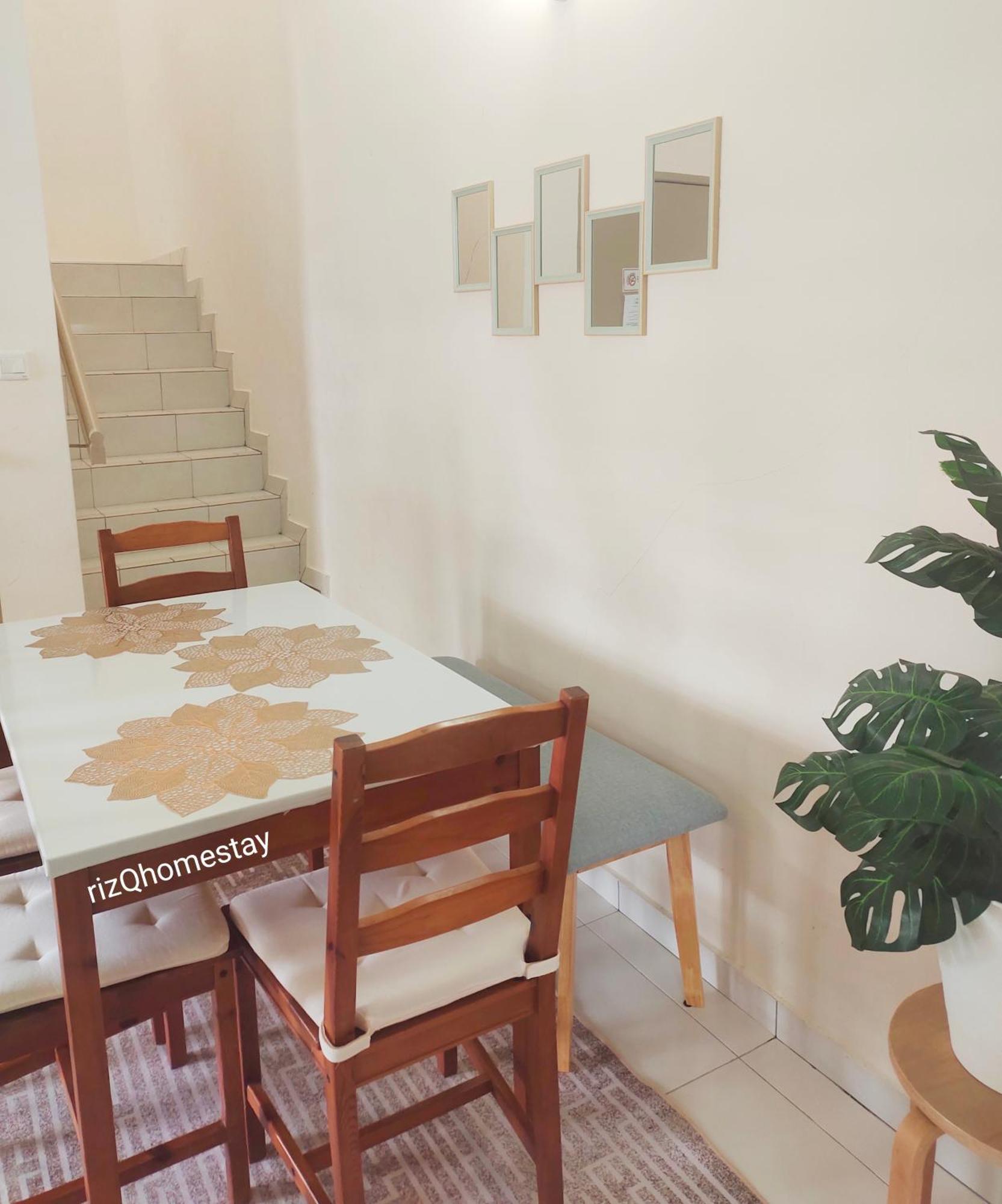 Rizq Tg Malim Holiday home Kerling
